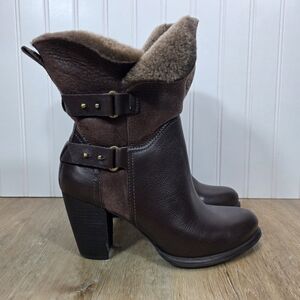 UGG Jayne Brown Leather Shearling Cuff Ankle Boots 7